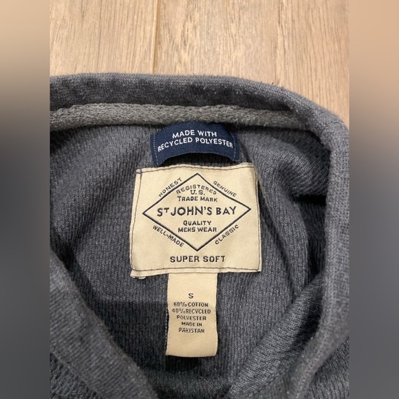 3 for $15 St John’s Bay Long Sleeve Thermal/Size Small - Picture 2 of 7
